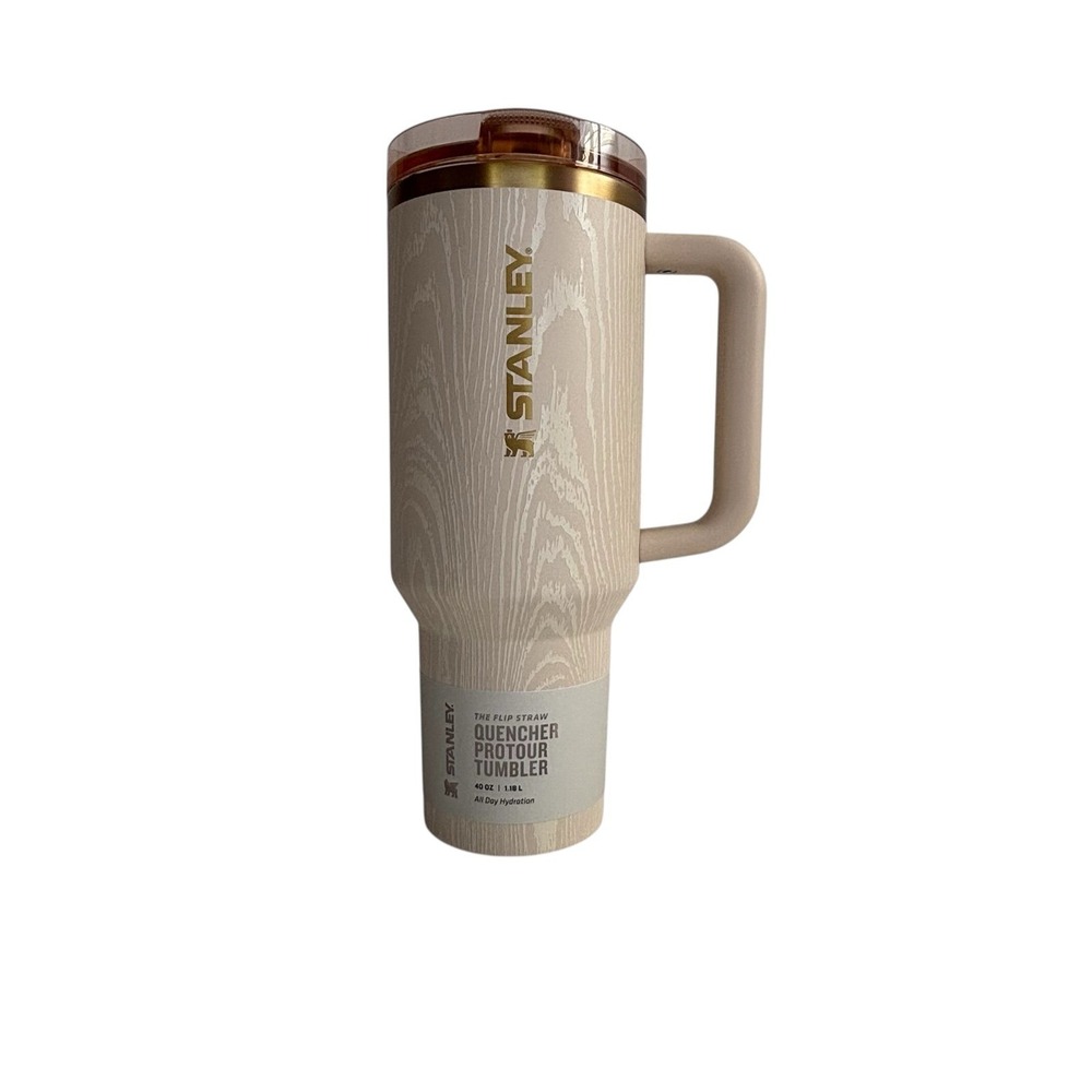Stanley Quencher ProTour Flip Straw 40oz Birch Woodgrain Holiday Tumbler NEW